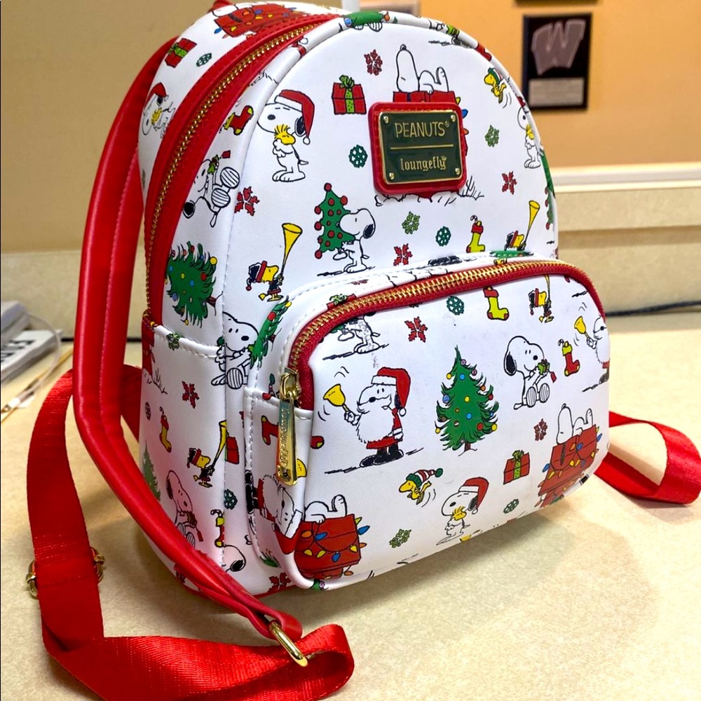 ♥️🎄♥️Snoopy and Woodstock Christmas Loungefly♥️🎄♥️